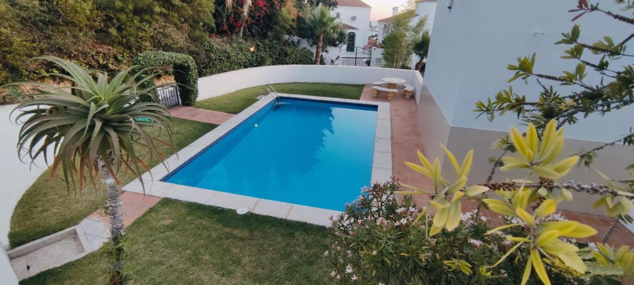 Casa Ana Nerja Villa ภายนอก รูปภาพ
