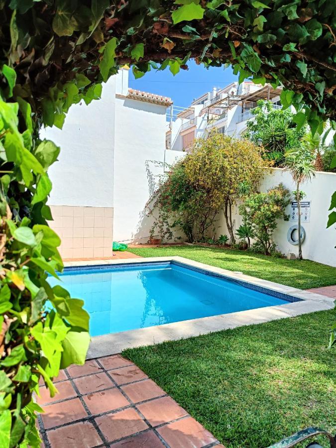 Casa Ana Nerja Villa ภายนอก รูปภาพ